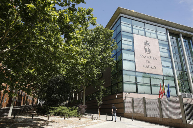 Exterior del edificio de la Asamblea de Madrid ubicada en la Plaza Asamblea,1, Madrid.