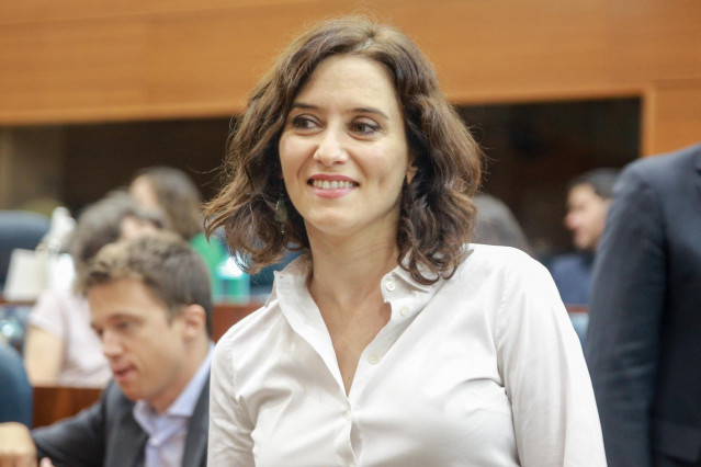 La candidata del PP a la Presidencia, Isabel Díaz Ayuso, en la Asamblea de Madrid durante el debate del segundo pleno de su investidura.