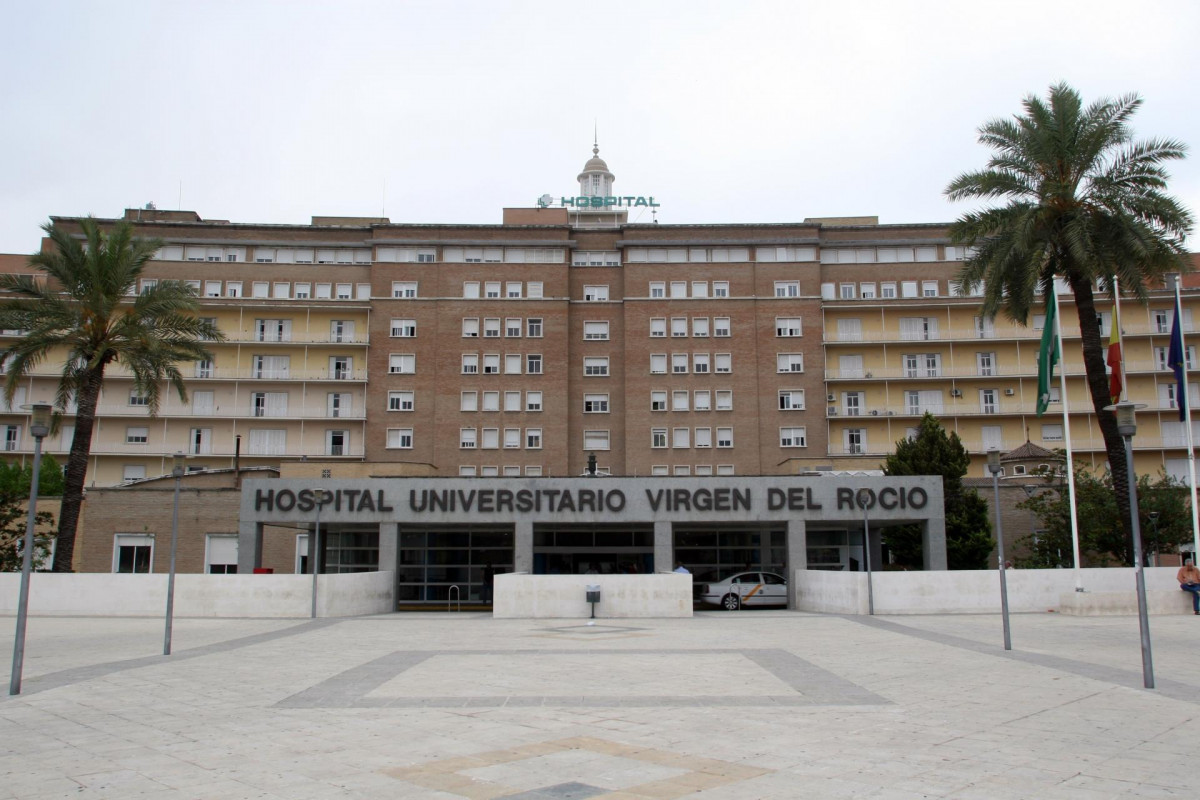 Hospital Virgen del Rocío fachada