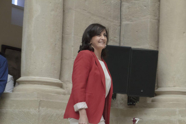 La candidata socialista a la presidencia de La Rioja, Concha Andreu, llega al Parlamento de La Rioja para la segunda sesión del pleno de investidura para la elección de la presidenta del Gobierno regional.