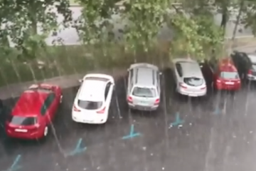 Intensa lluvia de granizo en Madrid