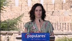 Imagen de la presidenta del la Comunidad de Madrid, Isabel Díaz Ayuso, durante un acto del PP en la provincia de Ávila.