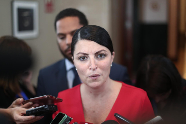 La portavoz adjunta de Vox en la Cámara Baja, Macarena Olona, ofrece declaraciones a los medios de comunicación tras la Junta de Portavoces en el Congreso de los Diputados en Madrid (España), a 10 de septiembre de 2019.