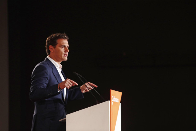 El presidente de Ciudadanos, Albert Rivera, ante el Consejo General de Ciudadanos