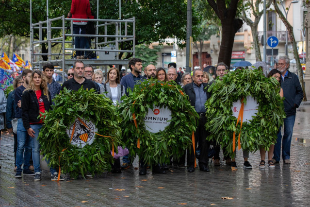 Ofrenda de Obra Cultural Balear, Òmnium Cultural y Acció Cultural del País Valencià por la Diada: Marcel Mauri y Eliseu Climent