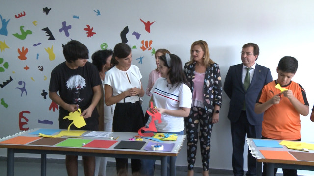 La Reina Letizia preside la apertura del curso escolar en Torrejoncillo