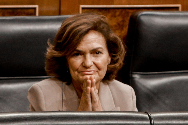 La vicepresidenta del Gobierno, Carmen Calvo, durante la primera sesión ordinaria en el Congreso de los Diputados tras el parón vacacional.