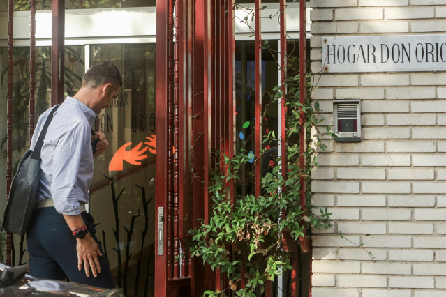 Iñanki Urdangarin, llega procedente de la  prisión de Brieva (Ávila), al Hogar Orione de Pozuelo de Alarcón, un centro dedicado al cuidado de personas con discapacidad. Es la primera vez que el cuñado del Rey sale de la cárcel desde que ingresó el 18 de j