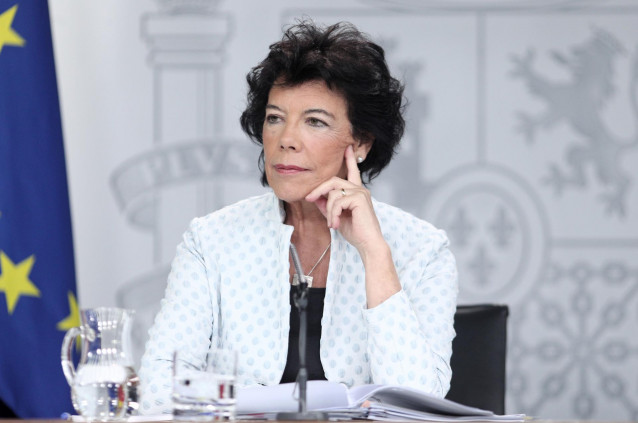 La ministra Portavoz, y de Educación y Formación Profesional en funciones, Isabel Celaá, comparece en rueda de prensa tras el primer Consejo de Ministros celebrado en Moncloa tras la confirmación de la repetición el electoral el próximo 10N, en Madrid (Es