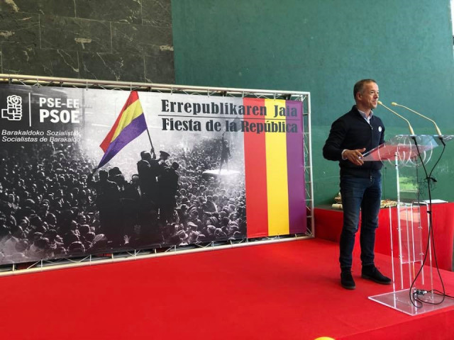 Ander Gil, en un acto en Barakalado