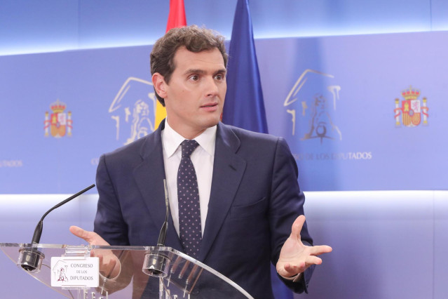 El presidente de Ciudadanos, Albert Rivera, en rueda de prensa en el Congreso de los Diputados.