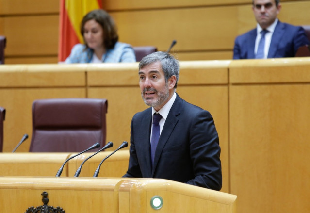 El expresidente del Gobierno canario y actual senador, Fernando Clavijo, en el Senado