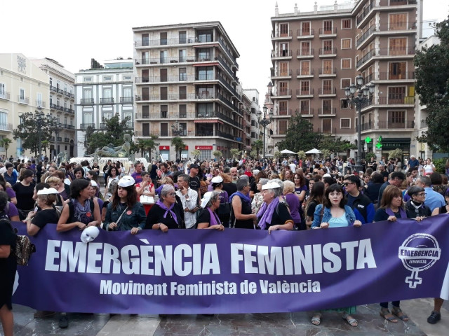 Marcha de la Emergencia Feminista en València