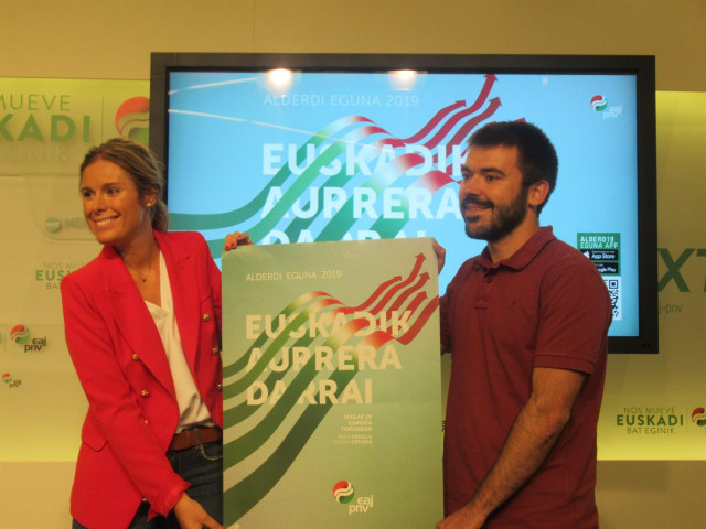 Presentación del PNV en Sabin Etxea, en Bilbao, de los actos festivos del próximo 'Alderdi Eguna' del domingo