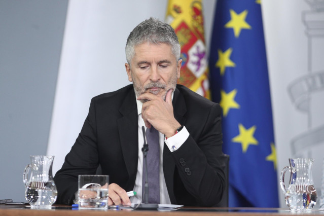 El ministro del Interior en funciones, Fernando Grande-Marlaska, comparece en rueda de prensa tras el primer Consejo de Ministros celebrado en Moncloa tras la confirmación de la repetición el electoral el próximo 10N, en Madrid (España), a 20 de septiembr