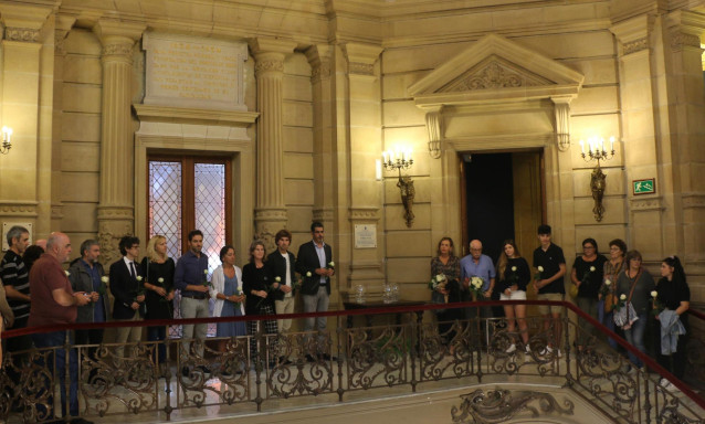 Homenaje a Tomás Alba en el Ayuntamiento de San Sebastián