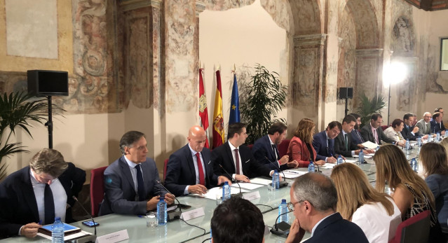 Reunión de la Conferencia de Alcaldes y presidentes de diputación celebrada en el Monasterio del Prado de Valladolid.