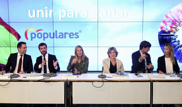 (I-D)  El secretario general del Partido Popular, Teodoro García Egea; el presidente del PP, Pablo Casado; la Vicesecretaria de Organización del partido, Ana Beltrán; la Vicesecretaria de Sectorial del PP, Isabel Garía Tejerina; el vicesecretario de Comun