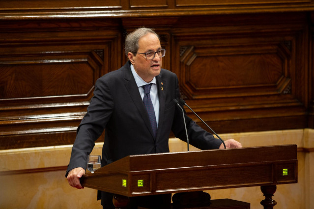 El president de la Generalitat de Catalunya, Quim Torra, comparece en el Parlament para informar de los últimos acontecimientos sucedidos tras conocerse la sentencia del ‘proces’ el pasado 14 de octubre, en Barcelona (Cataluña, España), a 17 de octubre de