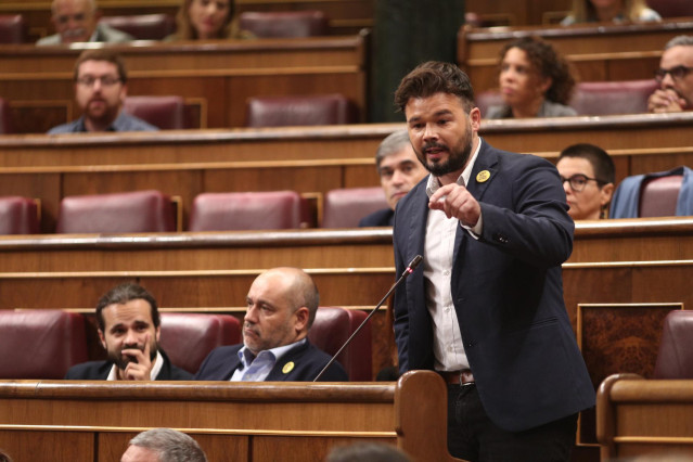 El portavoz de ERC en el Congreso, Gabriel Rufián, comparece en sesión de control al Gobierno en funciones un día después de conocerse la casi plena seguridad de unas elecciones el 10 de noviembre, en Madrid (España), a 18 de septiembre de 2019.