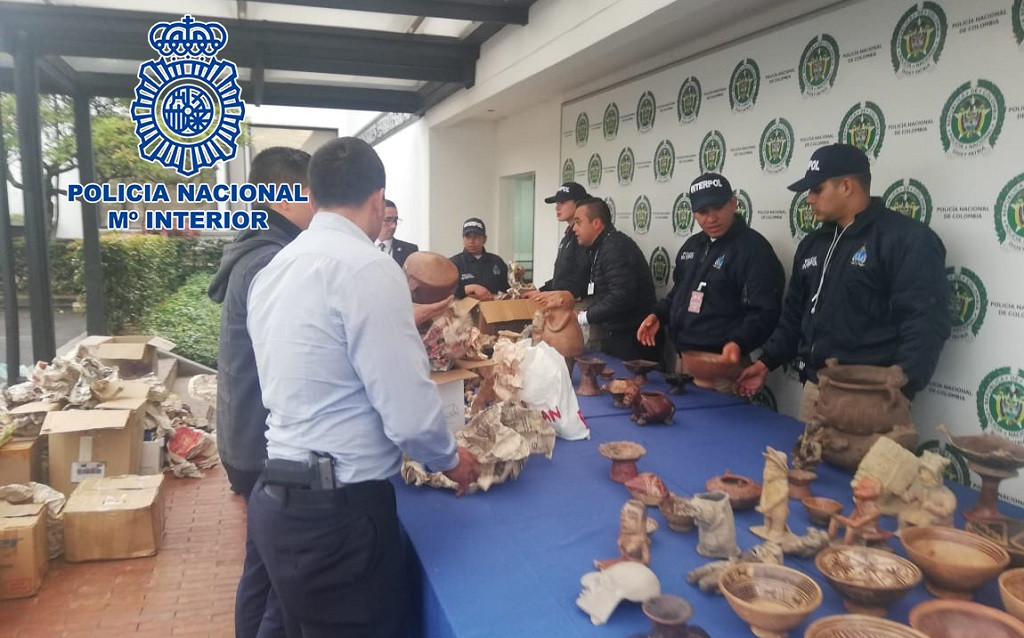 La Policía Nacional interviene una máscara de oro de Tumaco expoliada en Colombia que iba a ser vendida en España por 200.000 euros