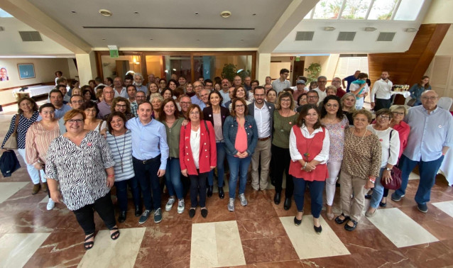 La ministra de Industria, Comercio y Turismo en funciones, Reyes Maroto, ha participado este sábado en un acto de campaña en Menorca.