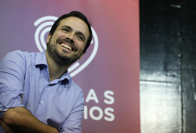 El coordinador estatal de IU, Alberto Garzón, durante el acto público