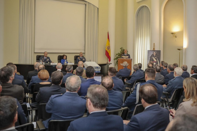 La ministra de Defensa, Margarita Robles, durante la inauguración de la cátedra Alfredo Kindelán en el Cuartel General del Aire