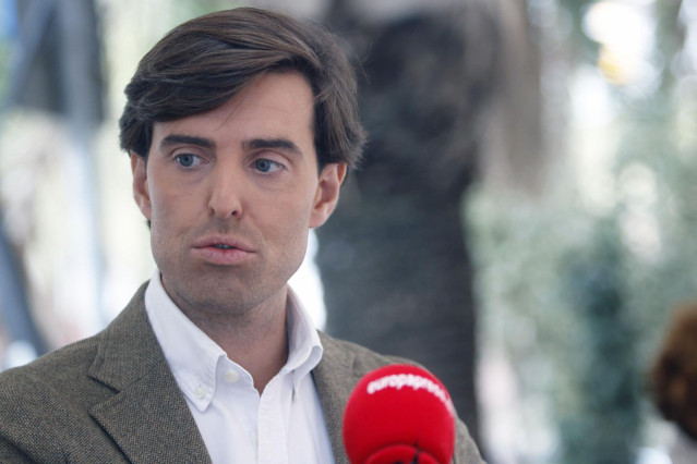 Pablo Montesinos, vicesecretario de Comunicación del Partido Popular, posa en entrevista para Europa Press en Málaga (Andalucía, España), a 23 de octubre de 2019.