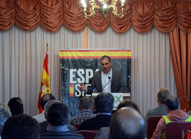 El secretario general de Vox, Javier Ortega Smith, en Ourense.