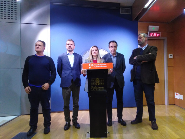 La portavoz adjunta de Cs en el Parlament de Baleares, Patricia Guasp, comparece en rueda de prensa.