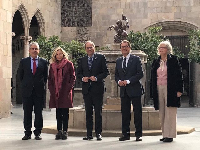 Francesc Homs, Joana Ortega, Quim Torra, Artur Mas e Irene Rigau