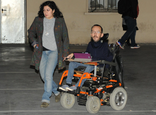 El secretario de Acción de Gobierno e Institucional de Podemos y candidato de Unidas Podemos al Congreso por Zaragoza, Pablo Echenique