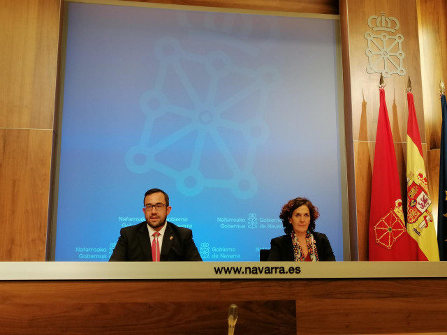 Javier Remírez e Itziar Gómez en la rueda de prensa tras la sesión del Gobierno de Navarra