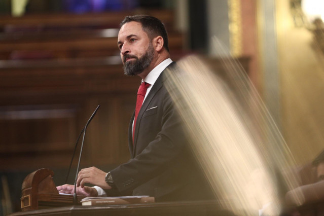 El presidente de VOX , Santiago Abascal, durante su intervención en el bloque de interpelaciones urgentes al minisitro de Agricultura en funciones, Luis Planas, en Madrid (España), a 18 de septiembre de 2019.