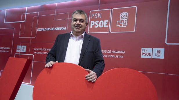 El secretario de Coordinación Territorial del PSOE, Santos Cerdán, en Onda Vasca