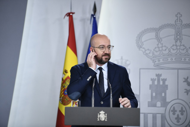 El presidente electo del Consejo Europeo, Charles Michel, comparece ante los medios en el Complejo de la Moncloa tras su reunión con el presidente del Gobierno en funciones, Pedro Sánchez, en Madrid (España), a 14 de noviembre de 2019.