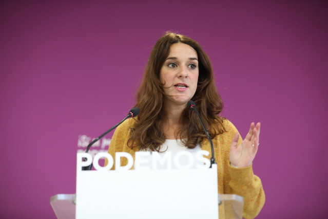 La portavoz de Podemos, Noelia Vera, ofrece una rueda de prensa tras el Consejo de Coordinación del partido celebrado una semana después del preacuerdo de Gobierno entre la formación morada y el PSOE, en Madrid (España), a 18 de noviembre de 2019.