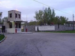Fachada de la Academia de Ingenieros del Ejército de Tierra en Hoyo de Manzanares (Madrid)