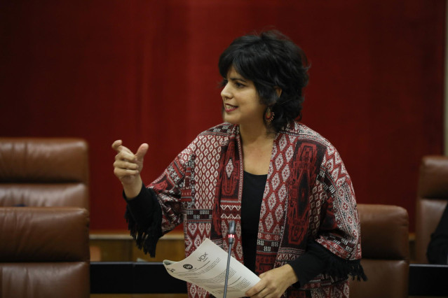 La presidenta del grupo parlamentario de Adelante Andalucía y coordinadora general de Podemos Andalucía, Teresa Rodríguez, en el Parlamento