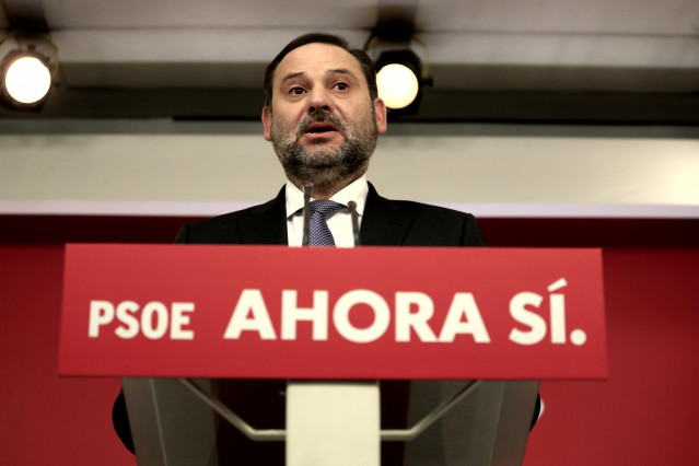 El ministro de Fomento en funciones, José Luis Ábalos interviene en rueda de prensa en la reunión de la Comisión Ejecutiva Federal del PSOE convocada tras la elecciones generales del 10N, en Madrid (España), a 11 de noviembre de 2019.