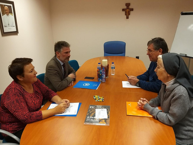 Reunión de los representantes del PP con Escuelas Católicas de Murcia
