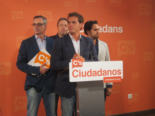El expresidente Ciudadanos Albert Rivera junto a José Manuel Villegas, Juan Carlos Girauta y Fernando de Páramo.