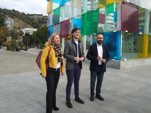 Los diputados del PP por Málaga Carolina España, Pablo Montesinos y Mario Cortés