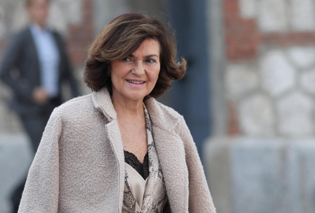 La vicepresidenta del Gobierno en funciones, Carmen Calvo, en su llegada al acto institucional por el Día Internacional Contra la Violencia de Género en Matadero, Madrid (España), a 25 de noviembre de 2019.