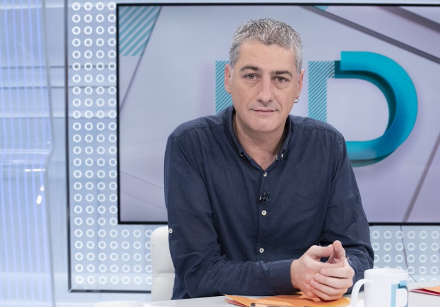 El diputado de EH Bildu Oskar Matute en una entrevista en TVE