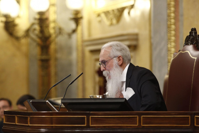 El diputado del PSOE por Burgos, Agustín Zamarrón, el cual ha presidido la Mesa de Edad durante la constitución de la XIII Legislatura de la Cámara Baja, antes de dar el relevo a la nueva presidenta de la Cámara, Meritxell Batet,