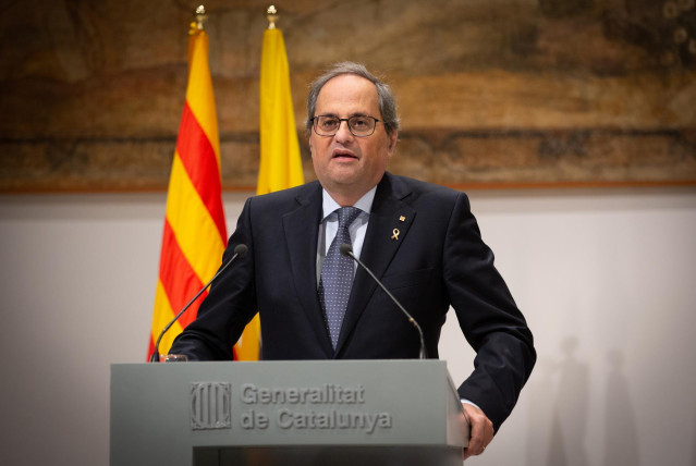 El presidente de la Generalitat Quim Torra compadece ante los medios tras reunirse con el presidente de Flandes J. Jambon en el Palau de la Generalitat para 
