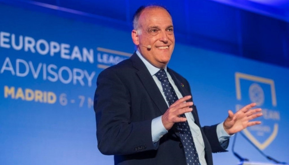 JavierTebassedirigealaaudiencia