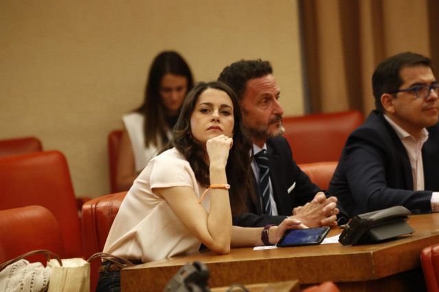 La portavoz de Ciudadanos en el Congreso, Inés Arrimadas, con Edmundo Bal y José María Espejo-Saavedra